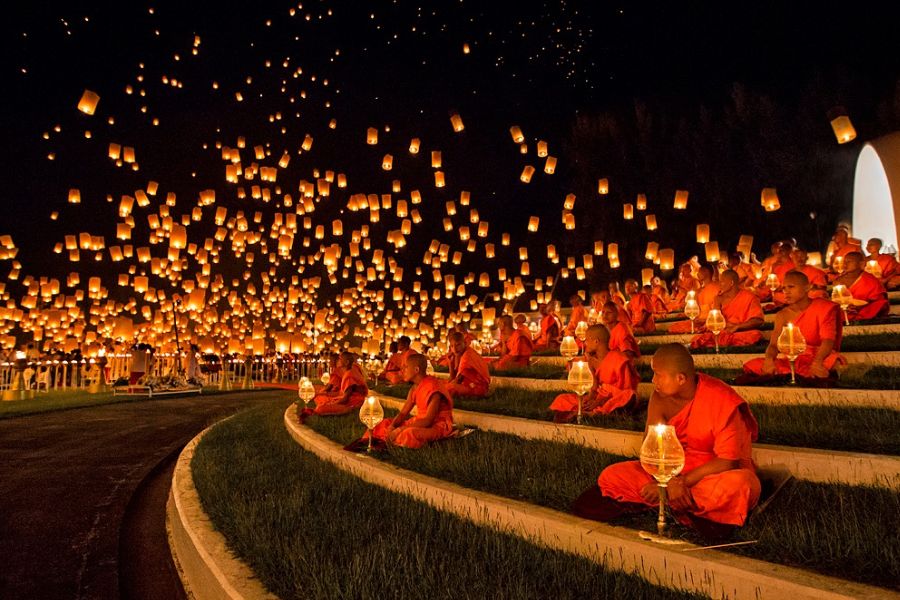 Yi Peng Lantern Festival