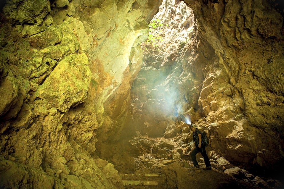 Inside Thien Huong Cave
