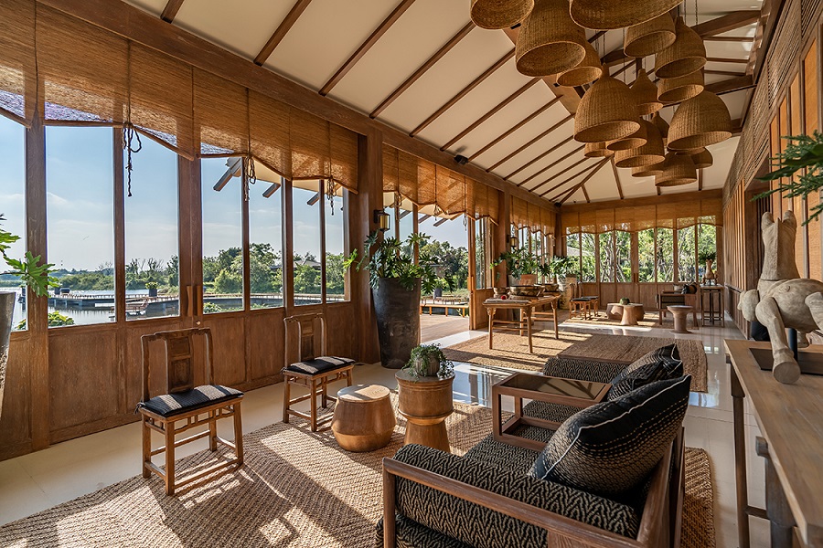 The nature-inspired architecture makes the experience more relaxing and enjoyable