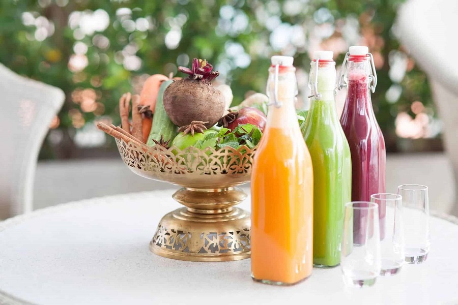 Detox and Cleanse Retreats focus on removing toxins through healthy diets and lifestyle practices