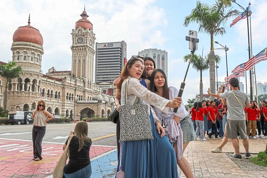 Whenever you visit a new destination, it’s wise to follow the local customs and ways of life