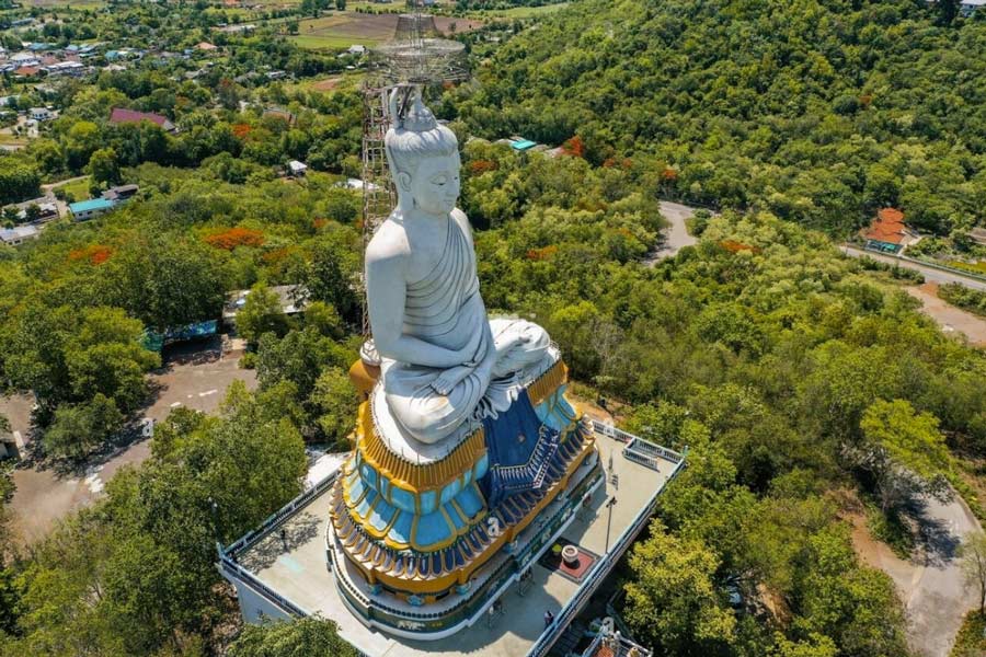 Wat Nong Hoi is a famous religious site for Buddhist believers