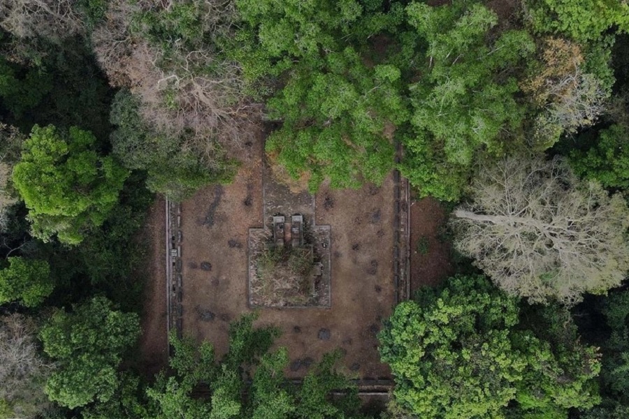 Yang Prong Tower Relic from above