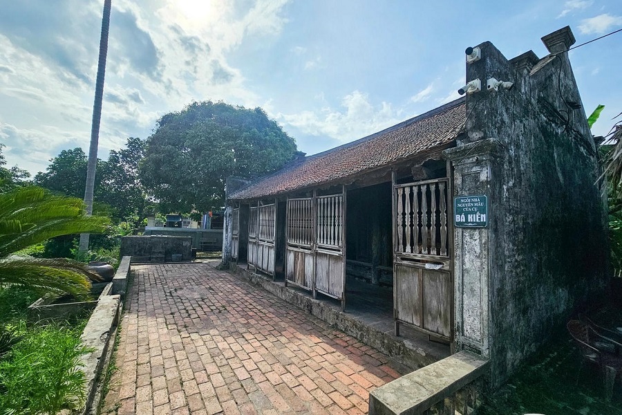 Vu Dai Village, or Dai Hoang Village