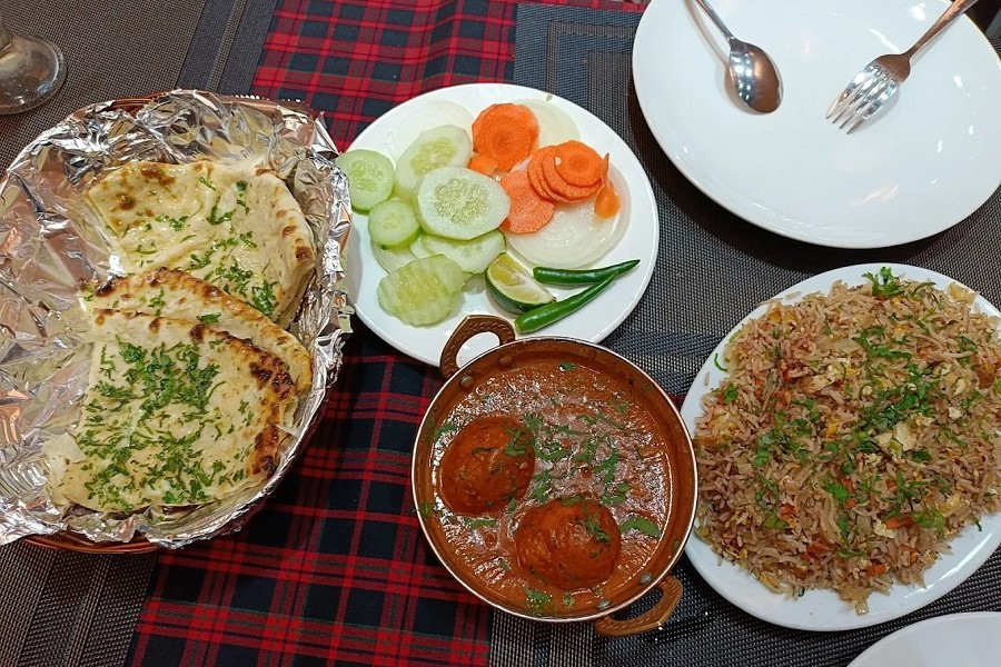 Authentic Indian dishes made by skillful chefs