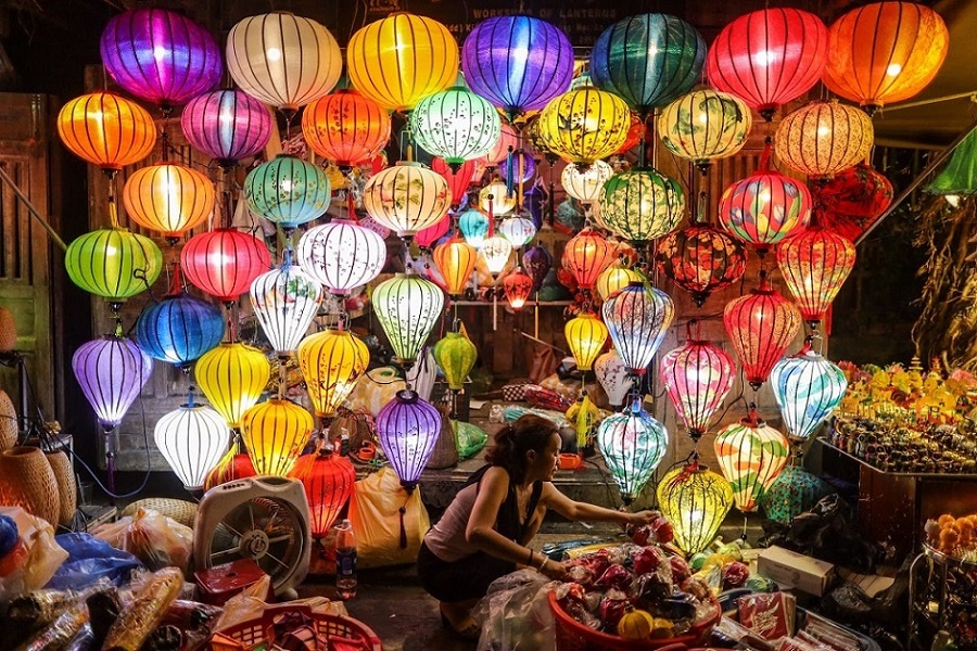 Traditional Lantern Making in Hoi An has existed for more than 400 years