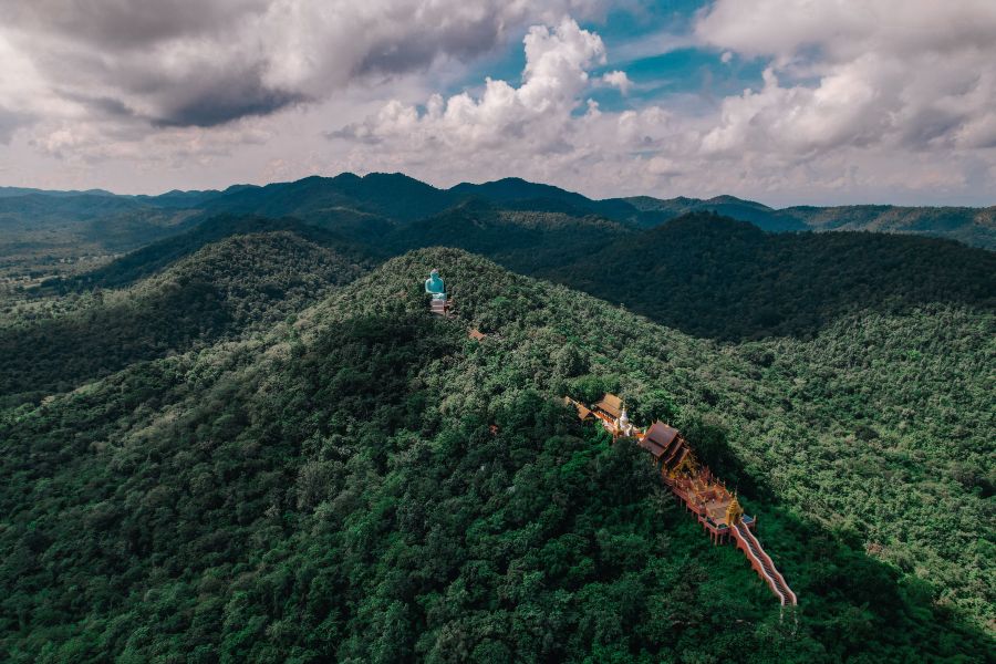 A Lampang temple with stunning scenery