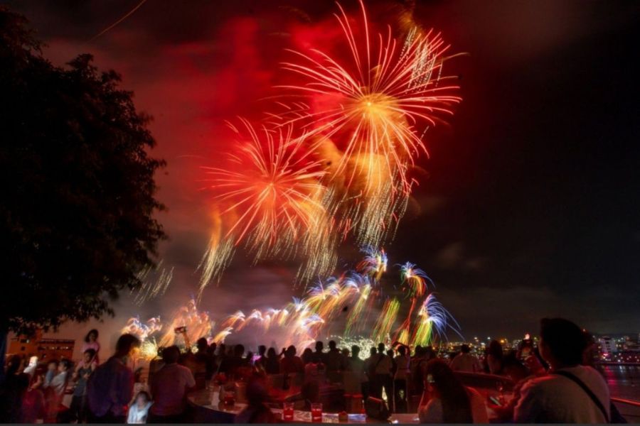 Da Nang Fireworks Festival 2026 has different ticket tiers