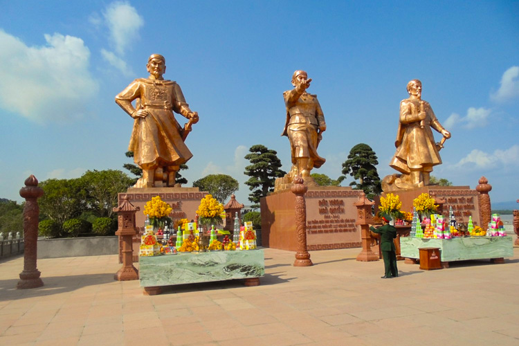Victory Square
