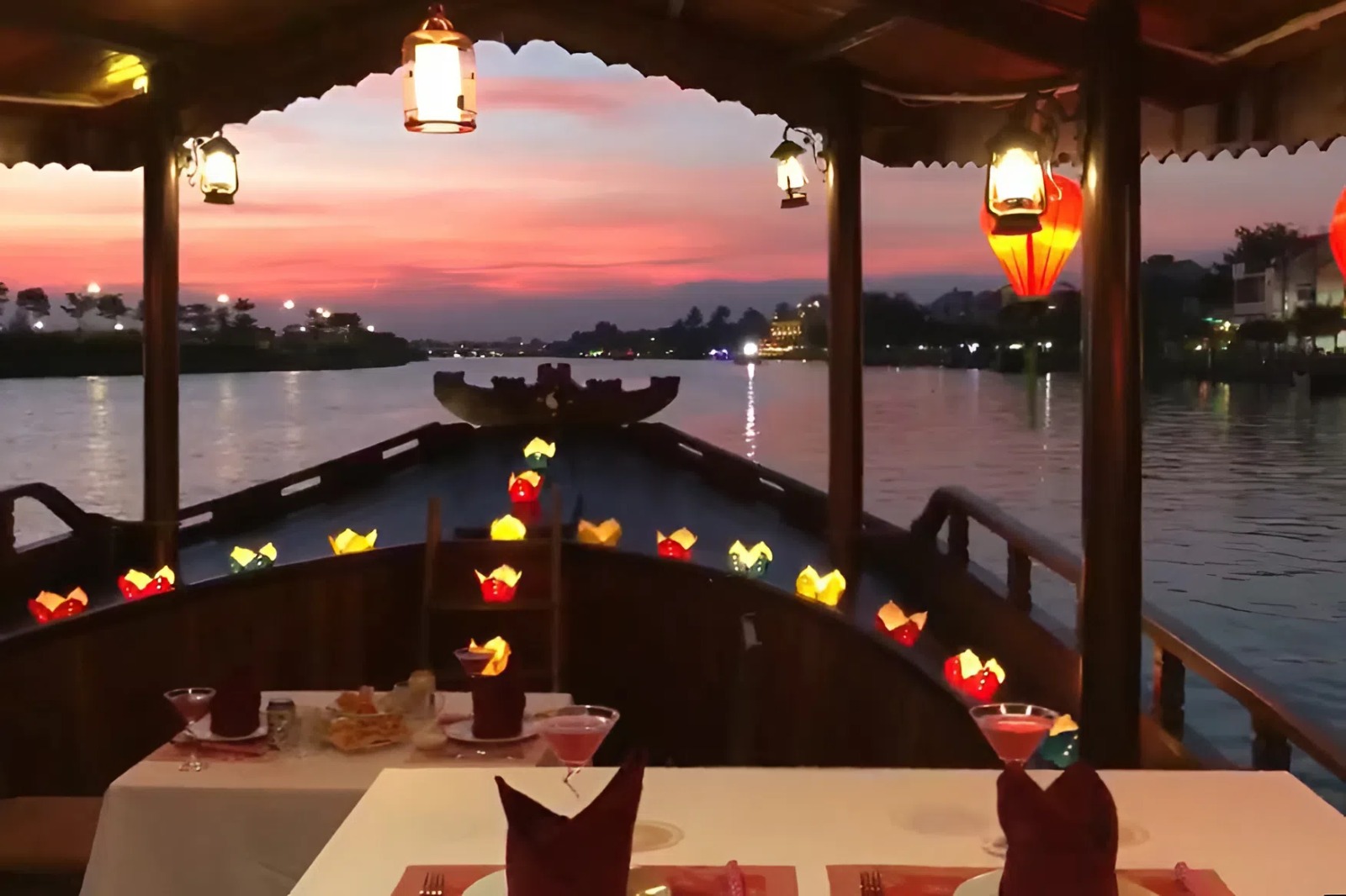 Hoi An sunset cruise