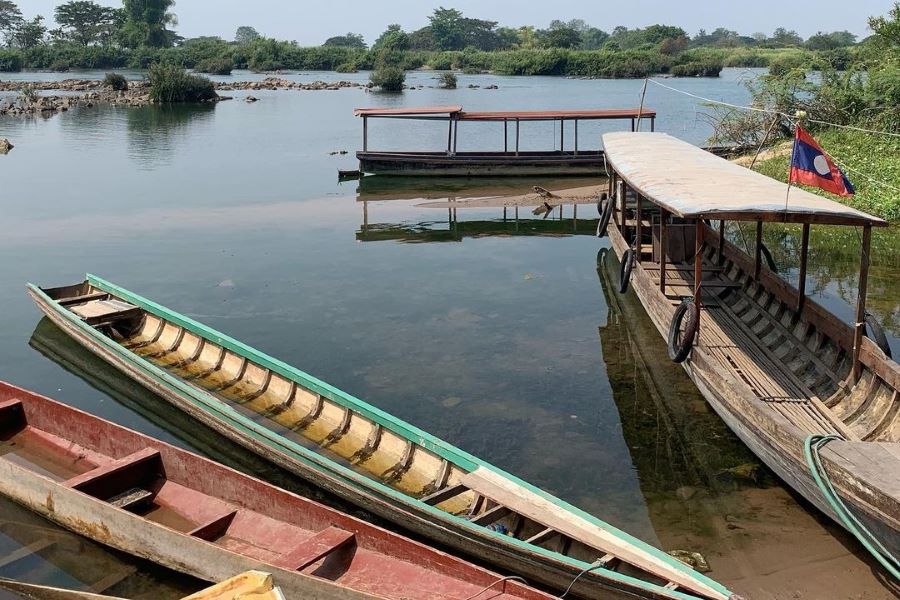 From Pakse to Don Khong Island, you can use various means of transportation