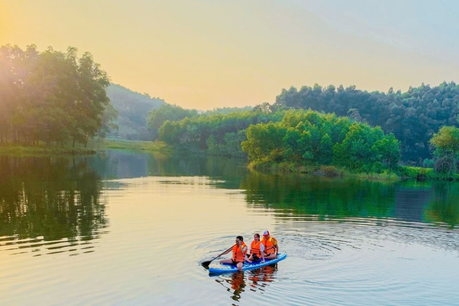 Ghenh Che Lake