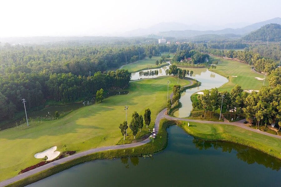 The golf course is in perfect harmony with the pine forests and lake