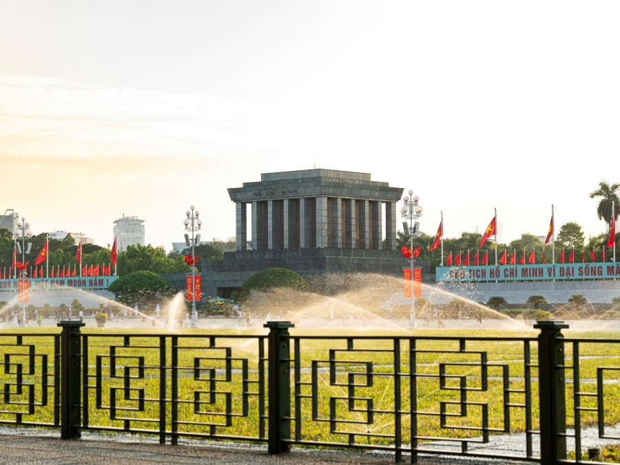 Ho Chi Minh Mausoleum: Regulations for visitors