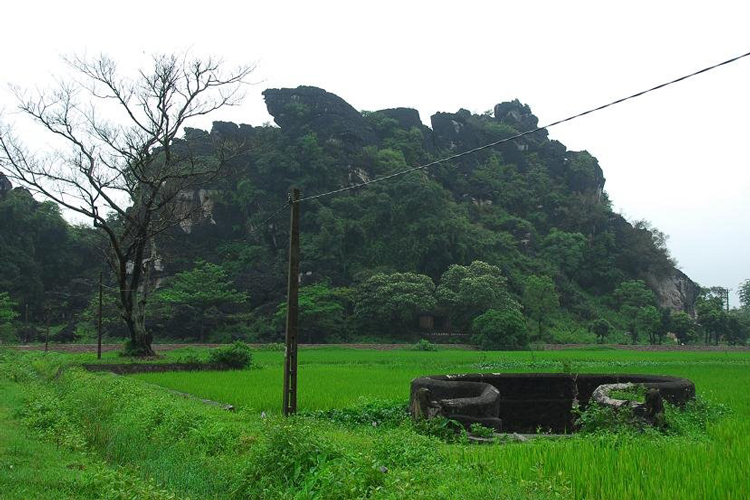 Dragon Head Mountain