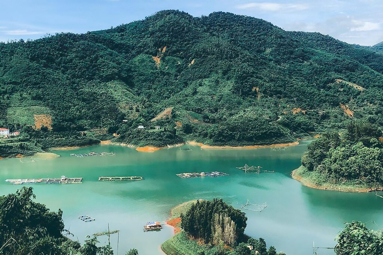 the landscape of Thung Nai