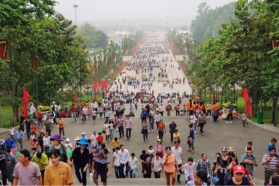 People visit the Hung King Temple Festival @VinWonders