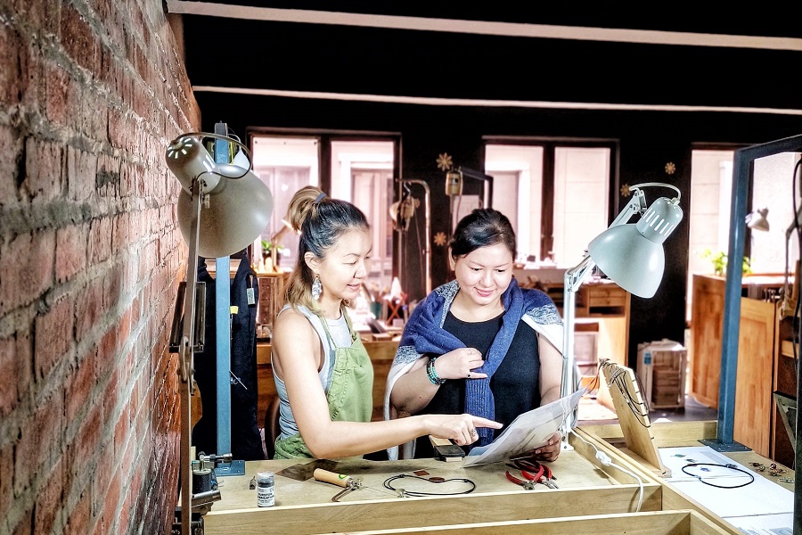 My Artisan Hub provides all the materials needed for each workshop