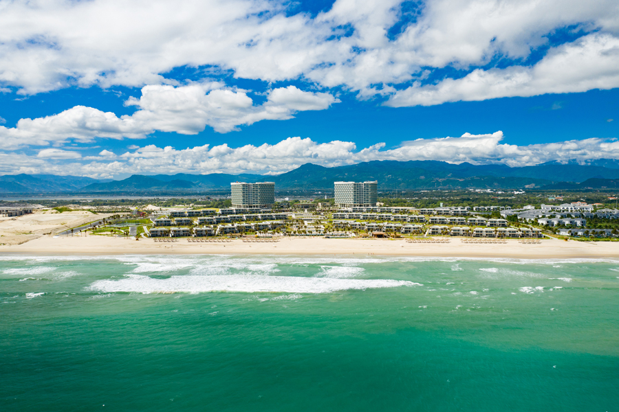 Bai Dai Beach is situated on the eastern side of the Cam Ranh Peninsula, facing the South China Sea