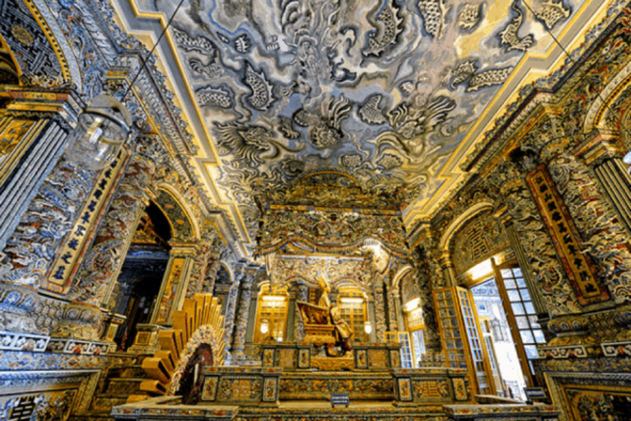 Thien Dinh Palace