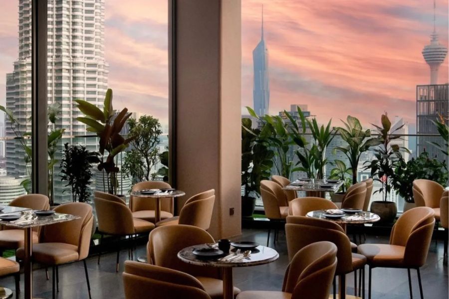 Rooftop restaurants with Kuala Lumpur skyview