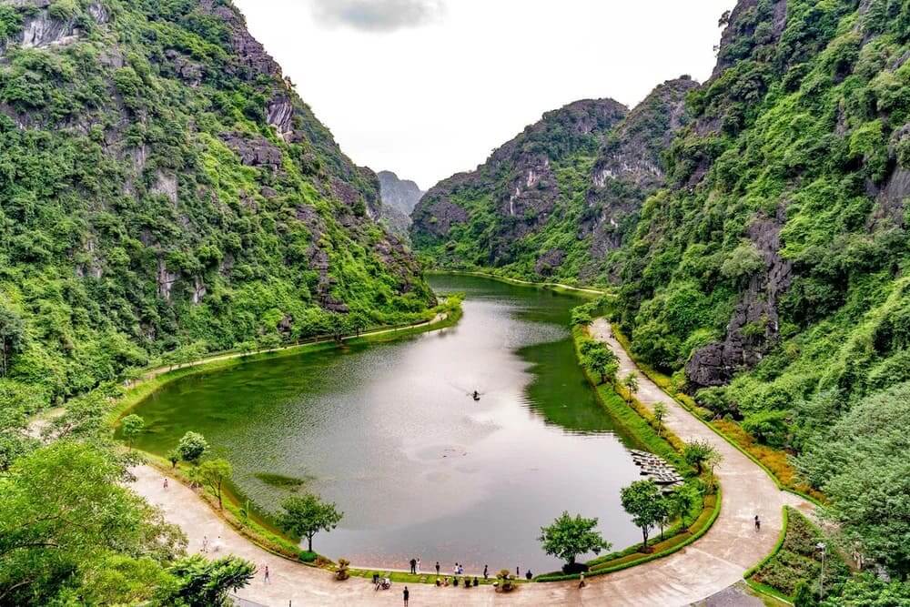 Tuyet Tinh Coc overview