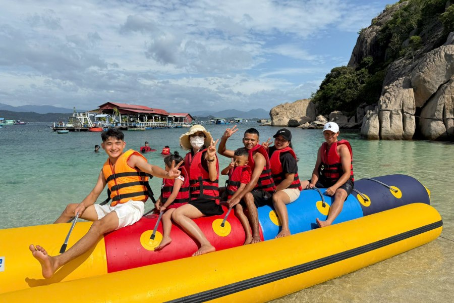 Water activities at Binh Tien Beach 