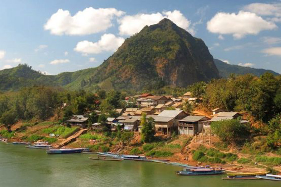 History of Muang Khua 