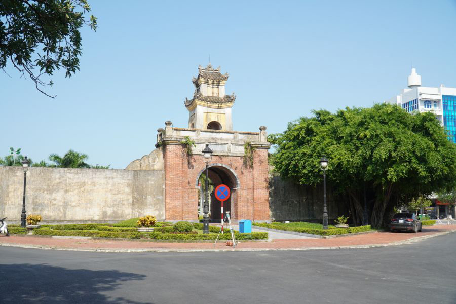 Dong Hoi Citadel 