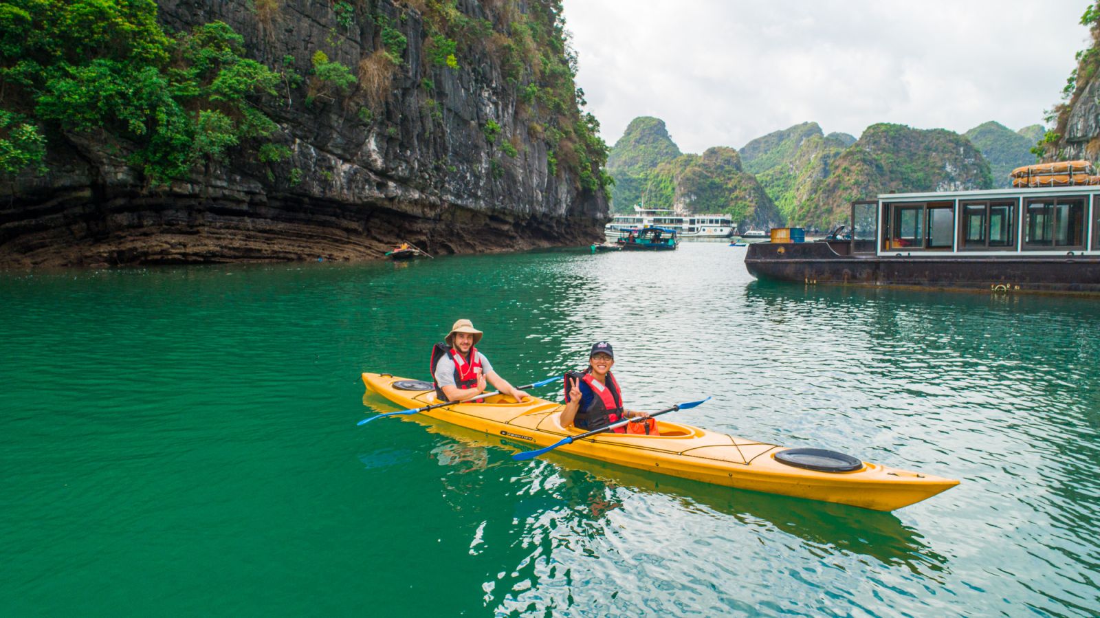 Kayaking activity on Ha Long Bay