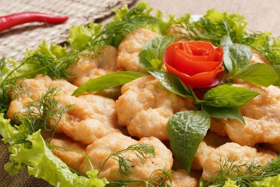 Squid Cake - A signature dish in Quang Ninh (Source: Sonha)