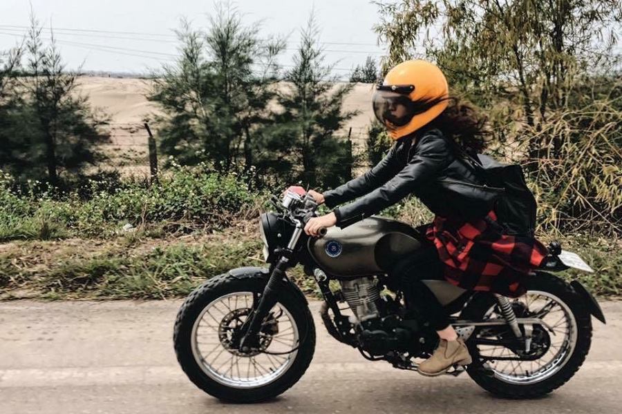 Travel by motorbike for who like to explore