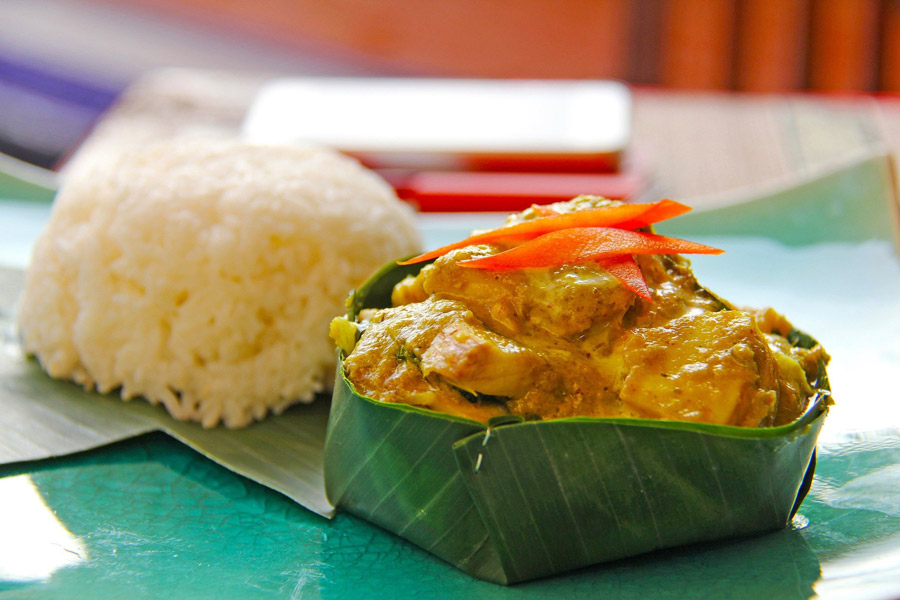 What can you expect from a five-day tour in Cambodia ?