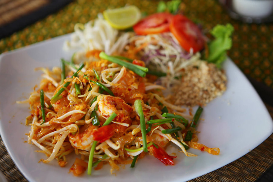 Visitors can explore a variety of flavorful options, including curries, stir-fries, and noodle dishes, showcasing the rich and diverse tastes of Thai cuisine.