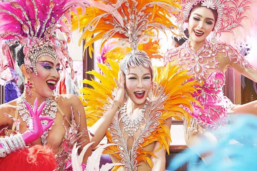  To explore exciting performance programs in Patong Beach, you can immerse yourself in a variety of entertaining and culturally rich shows