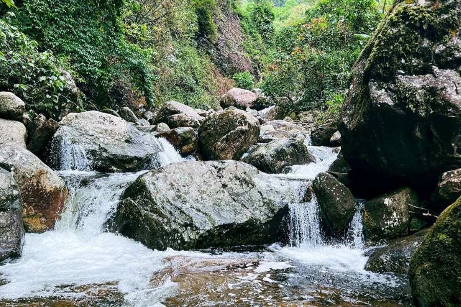 Landscape on the Putaleng mountain trekking route