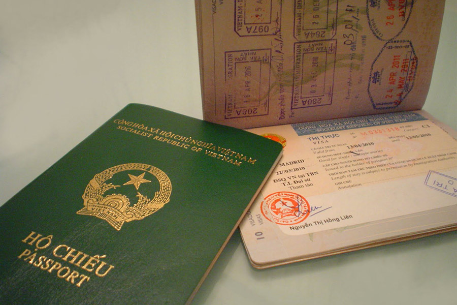 Visa scams and frauds