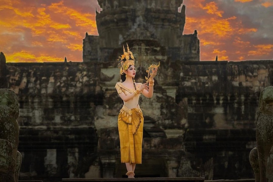 Cambodian traditional costumes are attached to the nation's cultural