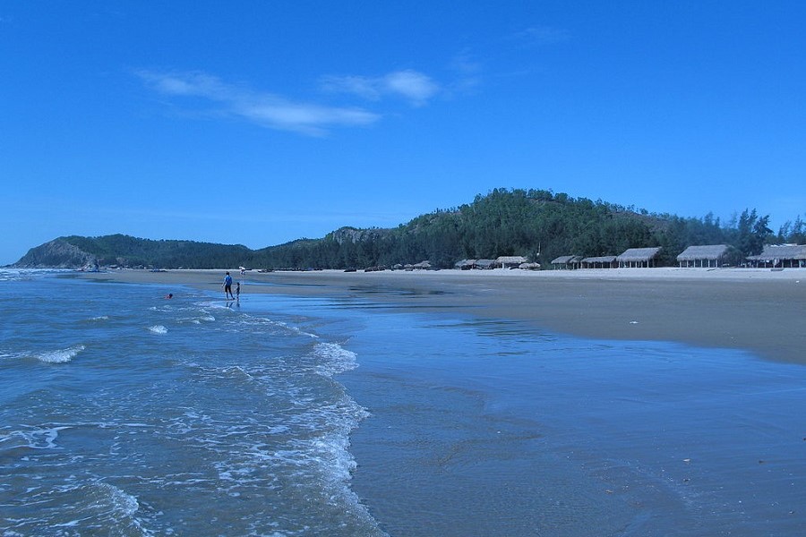 Hai Hoa Beach is a tropical paradise in Thanh Hoa