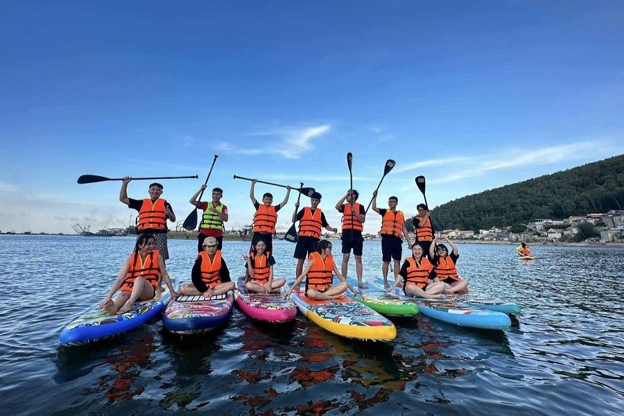 SUP is among the most favored activities in Bai Dong