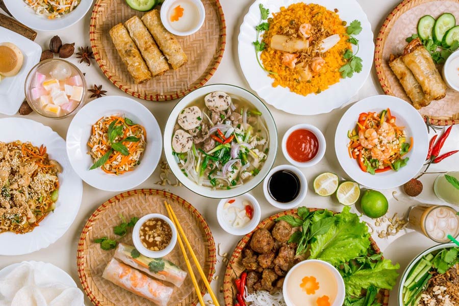 Culinary Delights on a 5-Day Combined Tour of Vietnam - Laos - Thailand