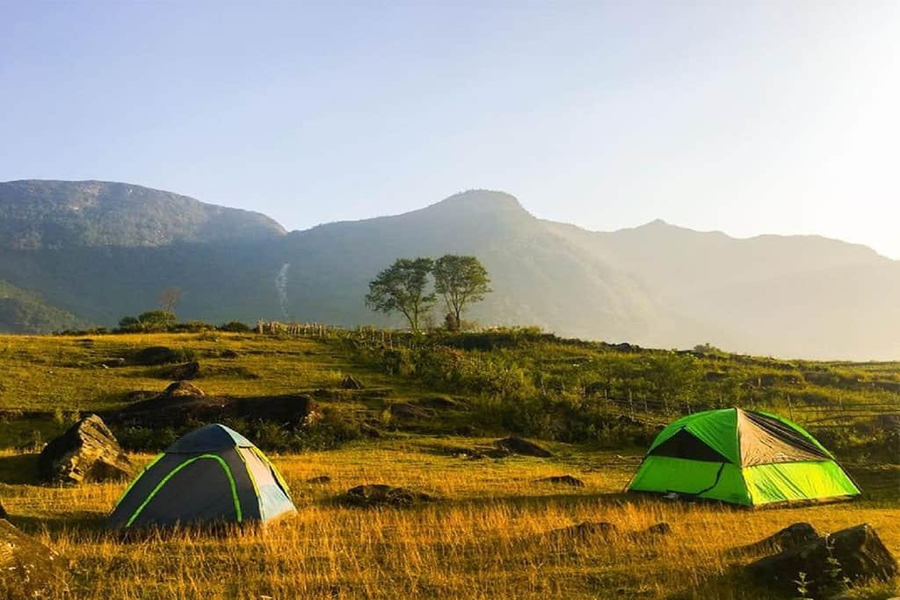 This village is an ideal place to have a night camp. Source: MIA