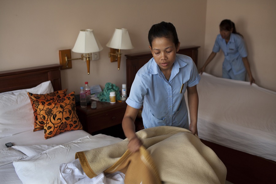 You should tip Cambodian housekeepers KHR 4,000–5,000 daily for their behind-the-scenes effort