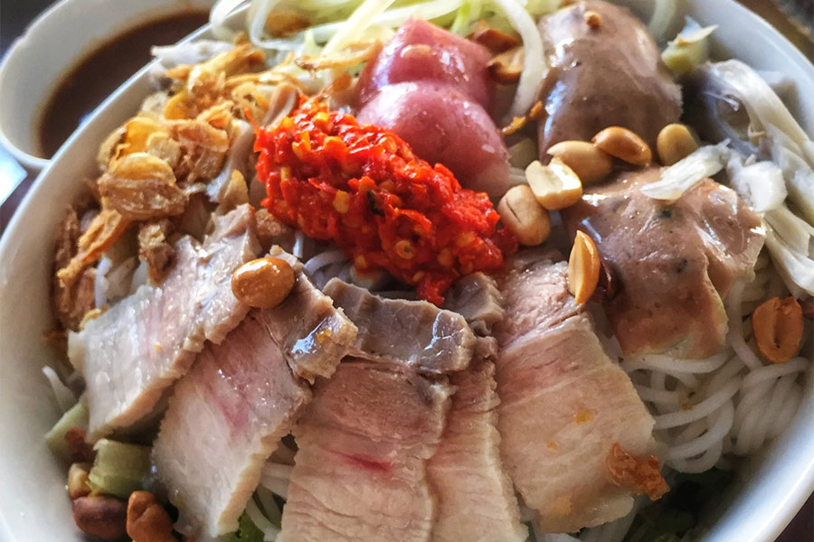 Bun mam nem is a delicious noodle in Da Nang