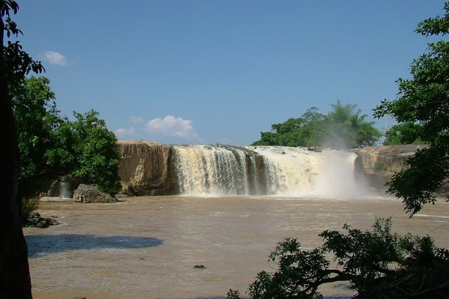 dray sap waterfall