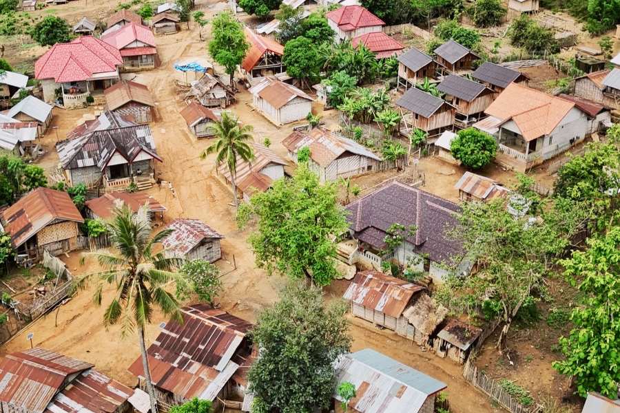Elephant Village is located Ban Chom Kong, Luang Prabang province 