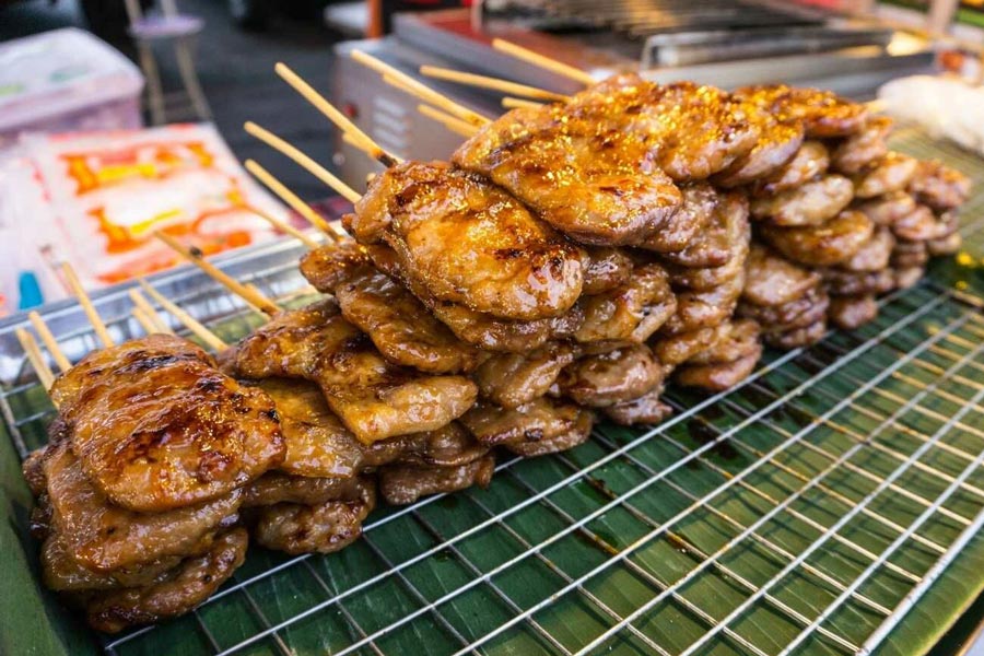 Day 1: Welcome to Phuket - A Taste of Local Delicacies