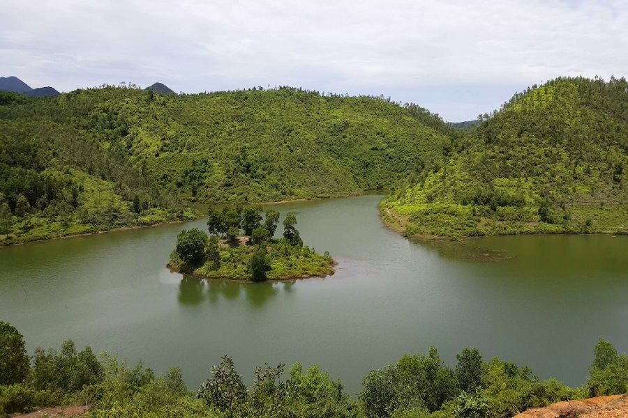 Suoi Lanh Lake