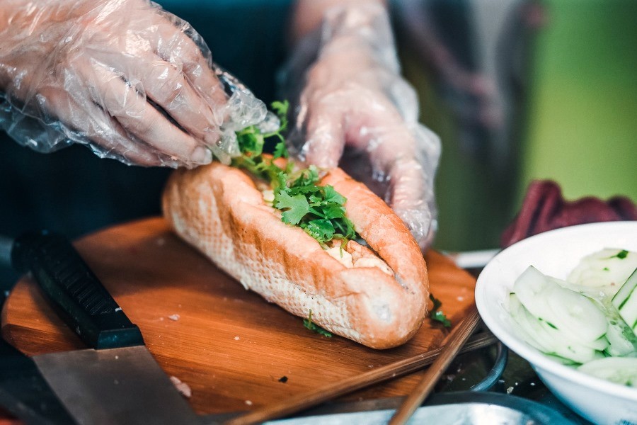 herbs in banh mi