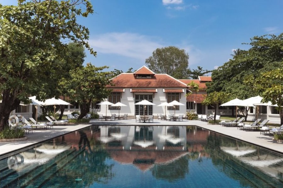 Choosing accommodation for your honeymoon tour in Laos 